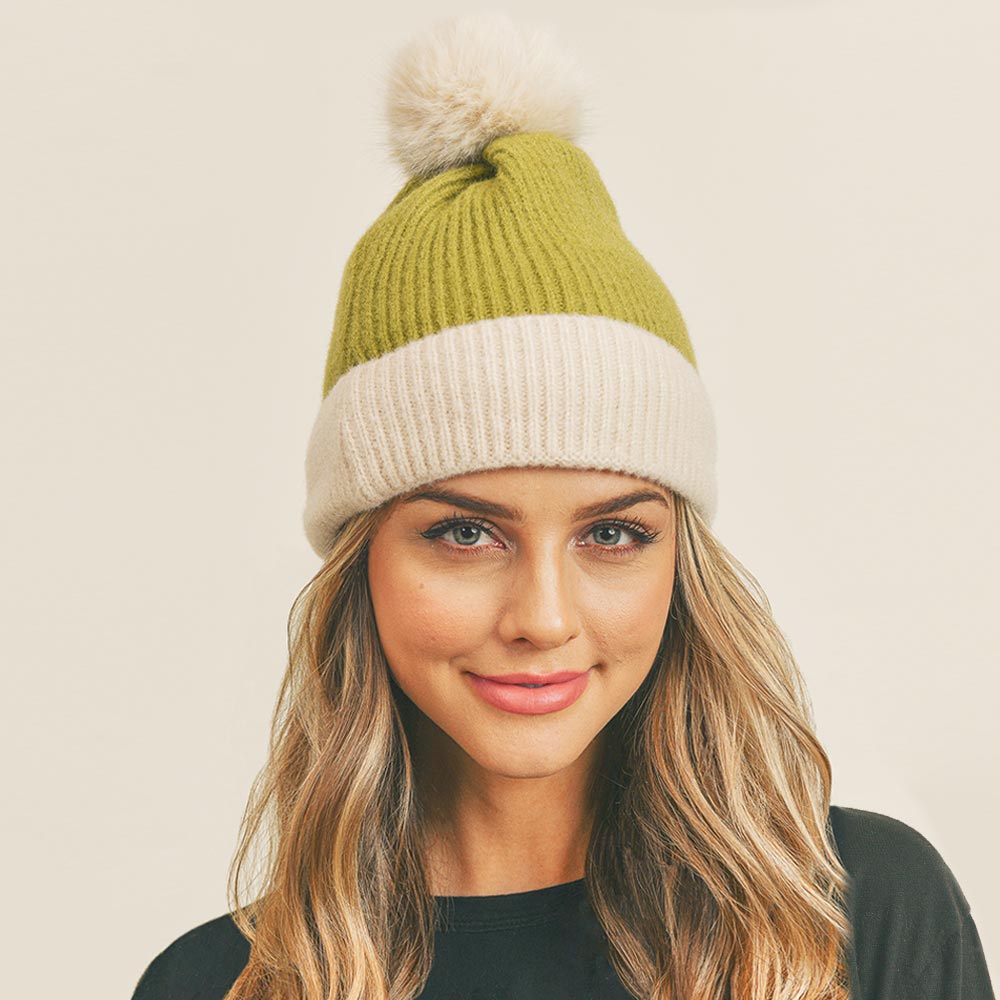 HATEGORY Two Tone Knit Pom Pom Beanie Hat