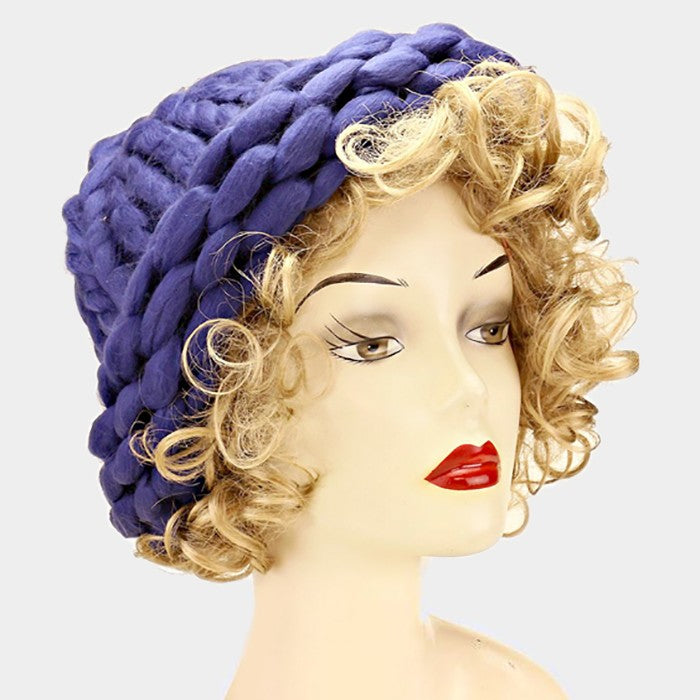 HATEGORY Big Loop Yarn Helsinki Hat