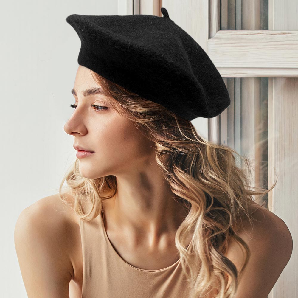 HATEGORY Solid Beret Hat