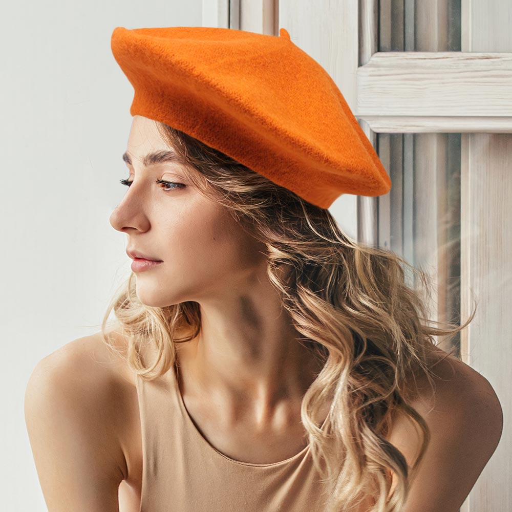HATEGORY Solid Beret Hat