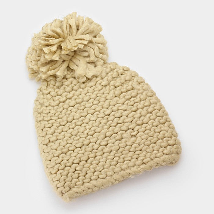 HATEGORY Chunky yarn pom pom beanie hat