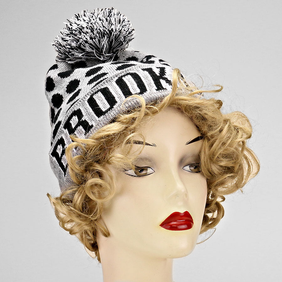 HATEGORY "Brooklyn" Acrylic Pom Beanie