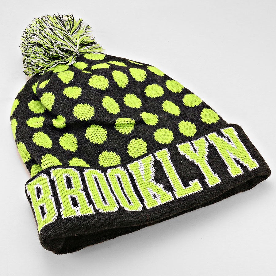 HATEGORY "Brooklyn" Acrylic Pom Beanie