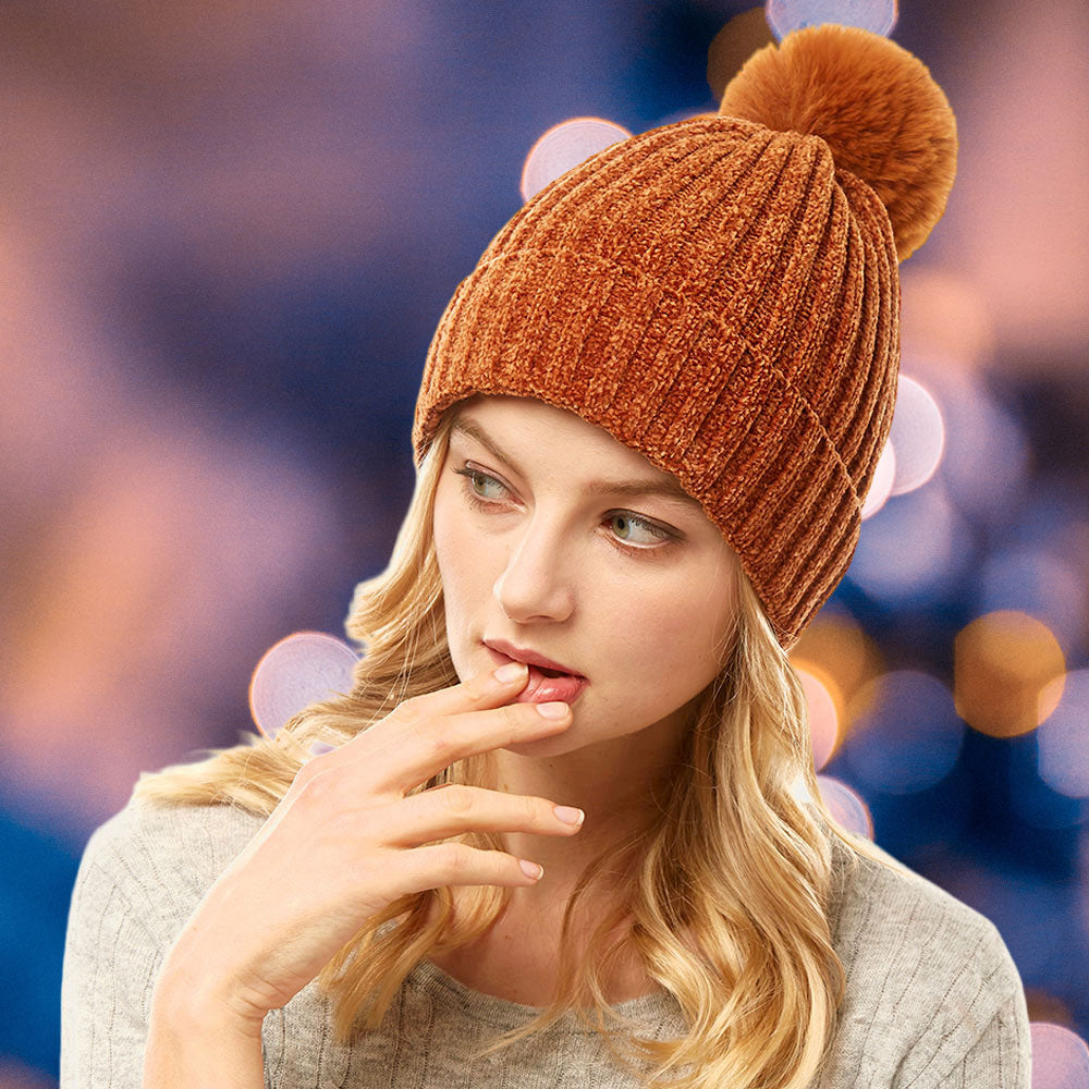 HATEGORY Solid Chenille Pom Pom Beanie Hat