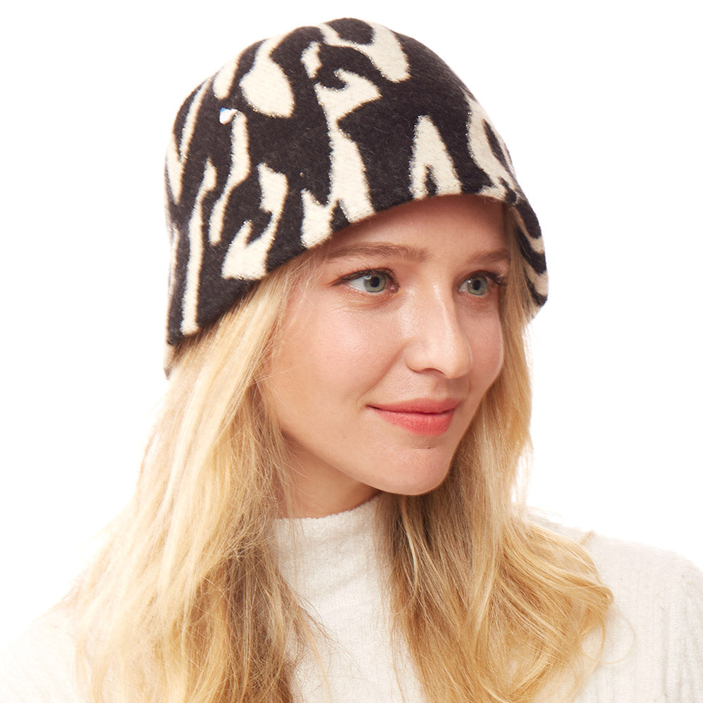 HATEGORY Animal Patterned Soft Fabric Bucket Hat