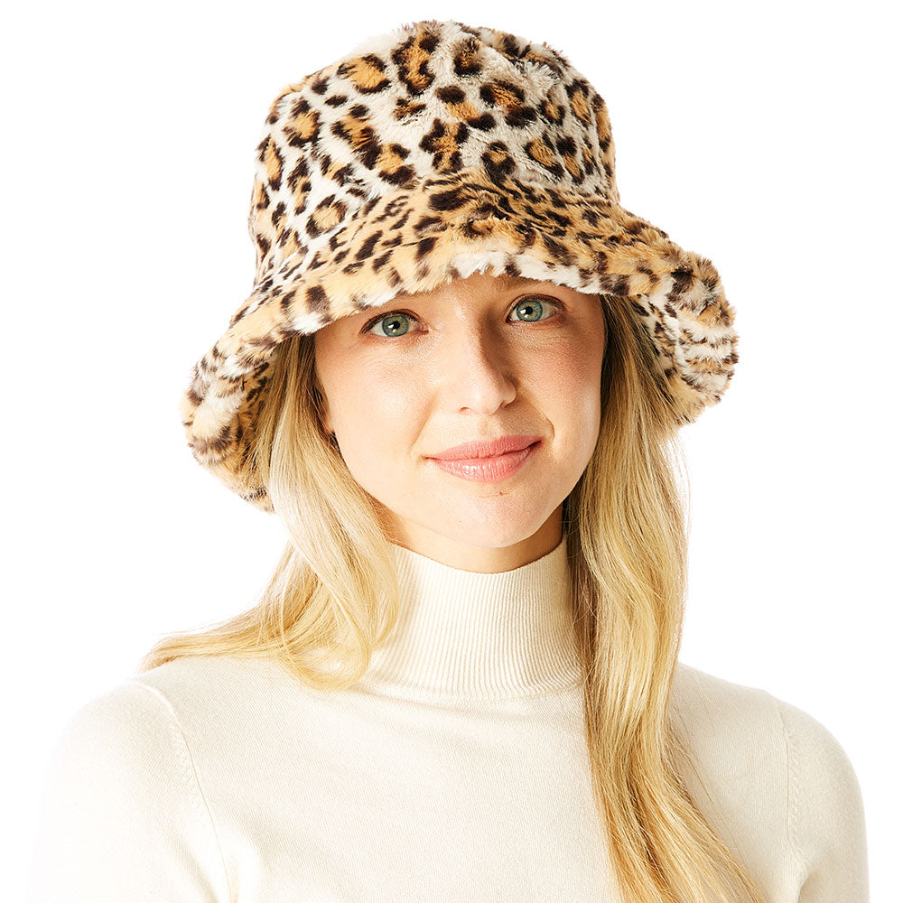 HATEGORY Leopard Patterned Soft Faux Fur Bucket Hat