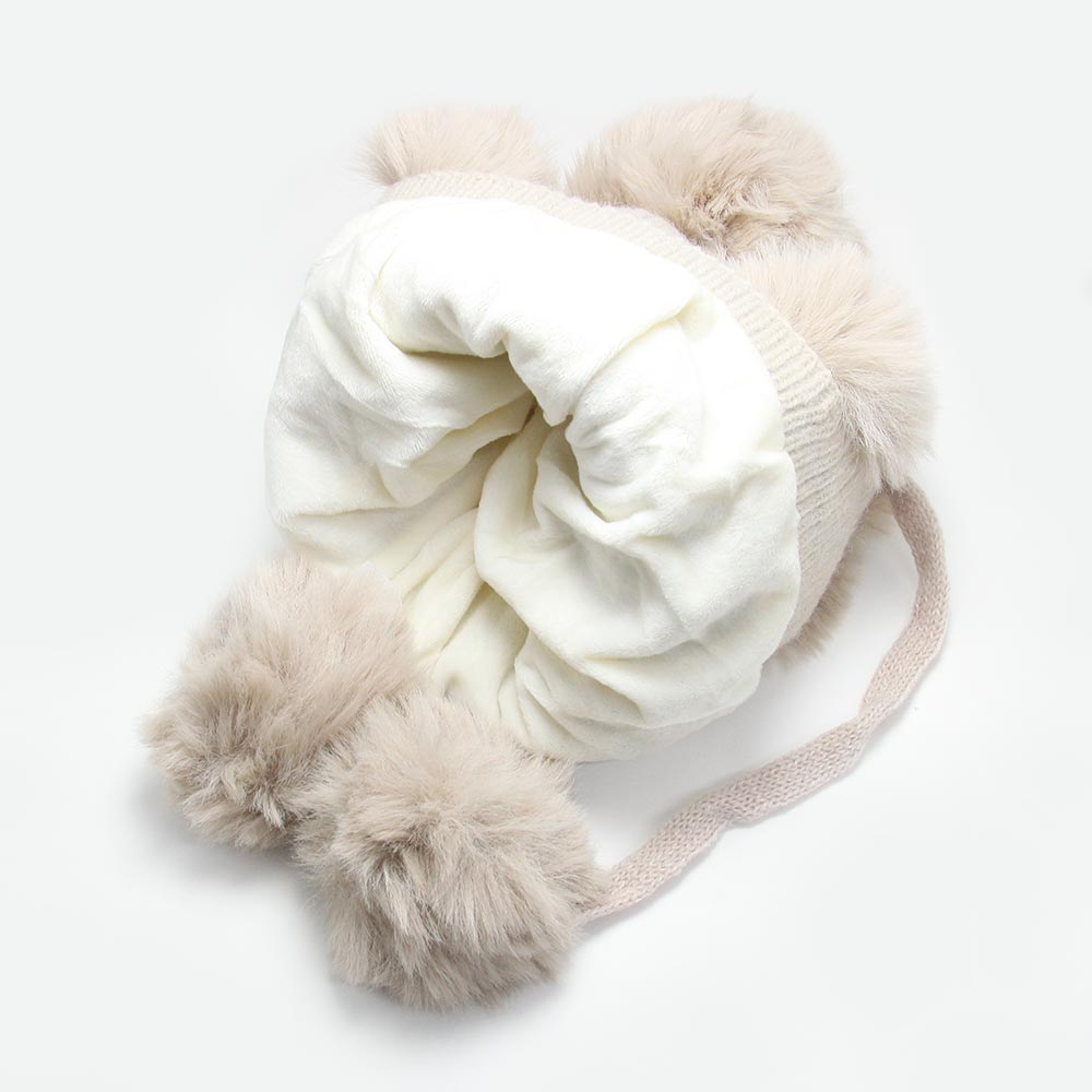 HATEGORY Faux Fur Earflap Cable Knit Pom Pom Beanie Hat