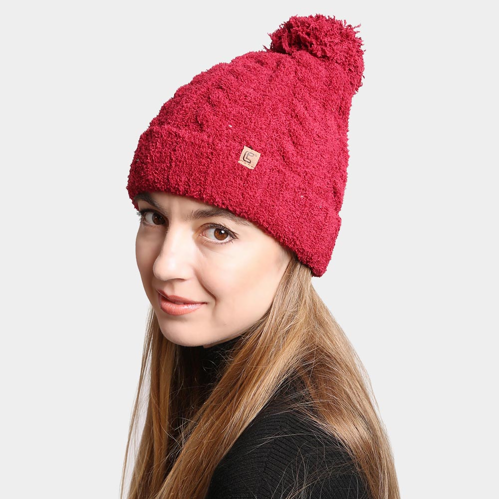 HATEGORY Solid Color Pom-Pom Beanie