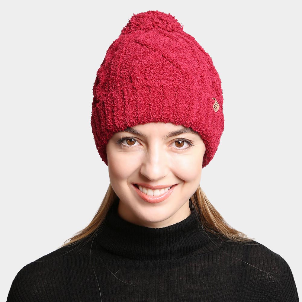HATEGORY Solid Color Cable Knit Beanie