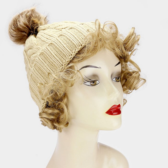 HATEGORY Knit beanie hat with pom pom