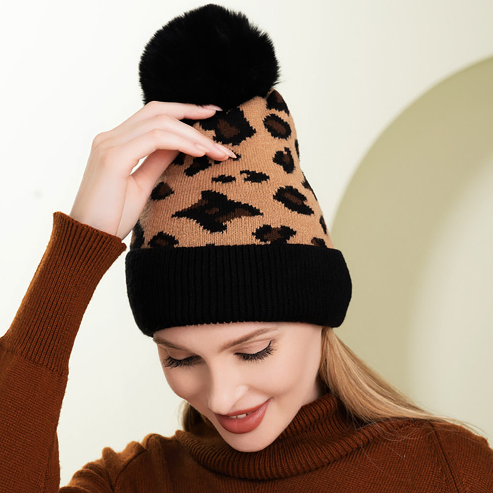 HATEGORY Leopard Patterned Faux Fur Pom Pom Beanie Hat