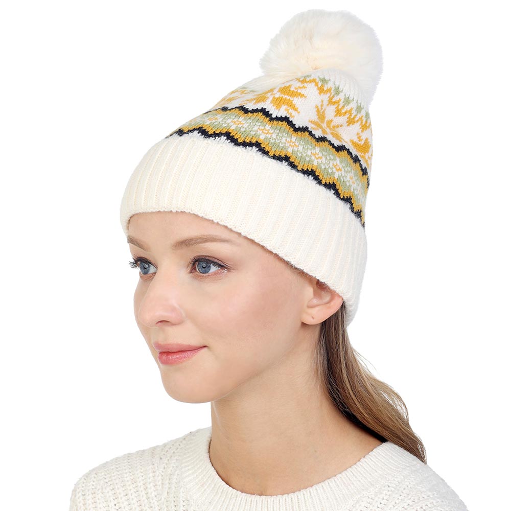 HATEGORY Patterned Pom Pom Beanie Hat
