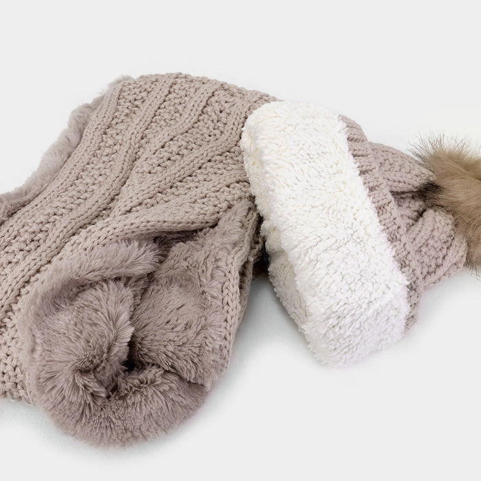 HATEGORY 2PCS Knit Infinity Scarf Pom Pom Beanie Hat Set