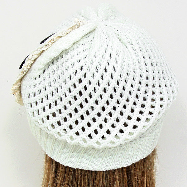 HATEGORY Cute Buttoned Acrylic Beanie