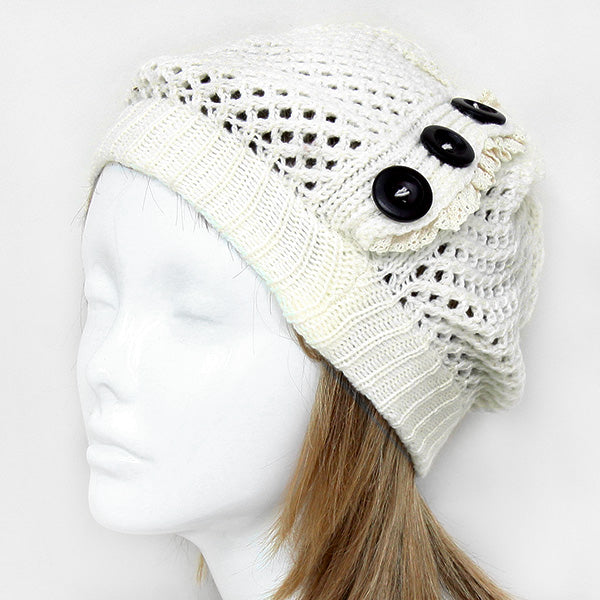 HATEGORY Cute Buttoned Acrylic Beanie