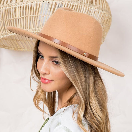 HATEGORY Faux Leather Band Trimmed Felt Panama Hat