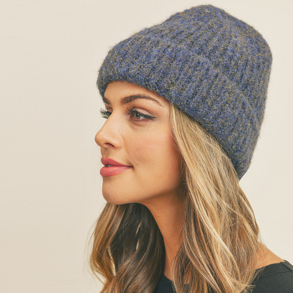 HATEGORY Fuzzy Mixed Color Knit Beanie Hat