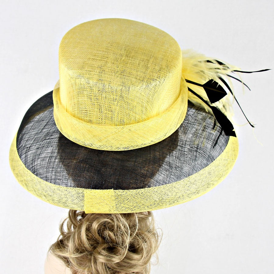 HATEGORY Chic Feathered Sinamay Hat