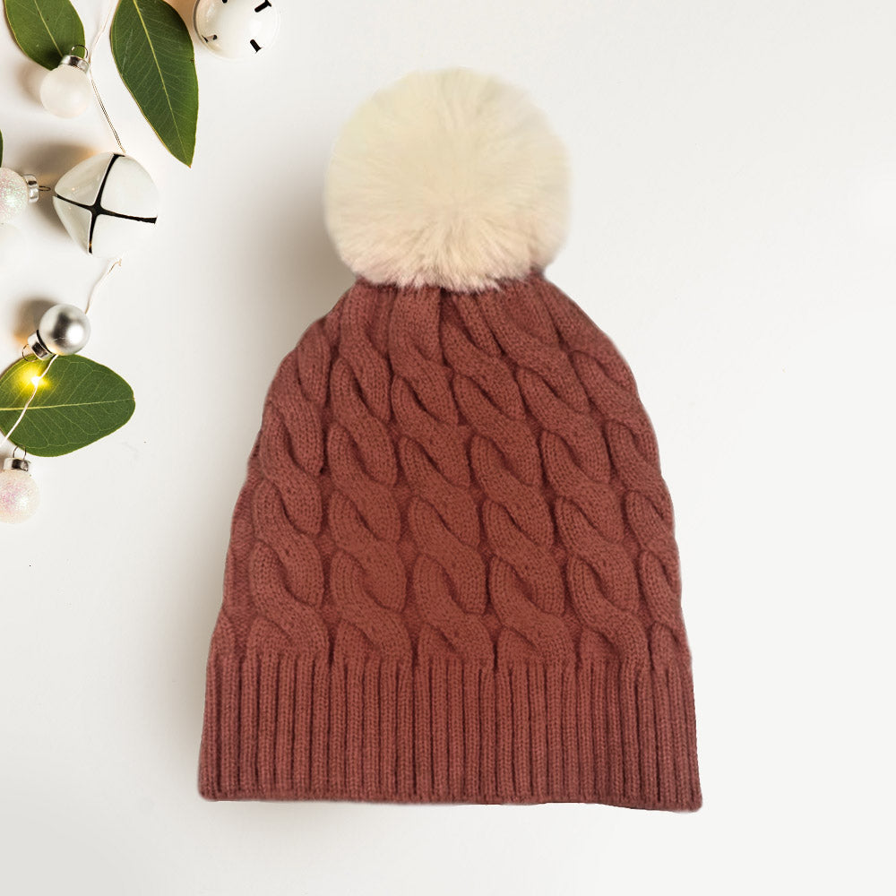 HATEGORY Cable Knit Faux Fur Pom Pom Beanie Hat