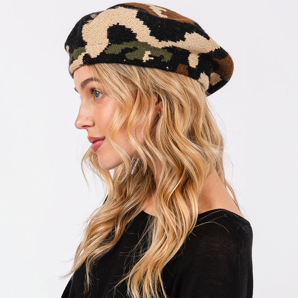 HATEGORY Camo Knit Beret Hat