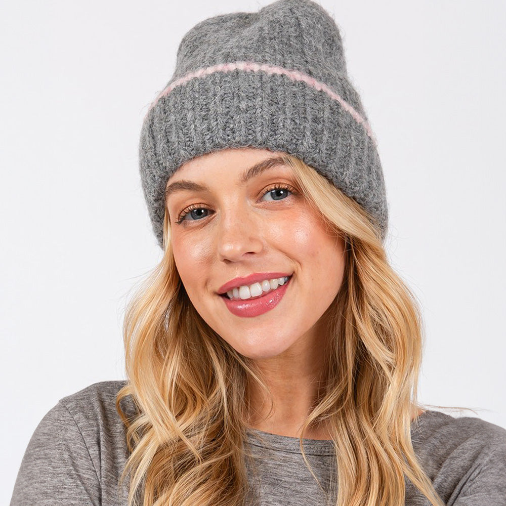 HATEGORY Two Tone Line Detailed Beanie Hat