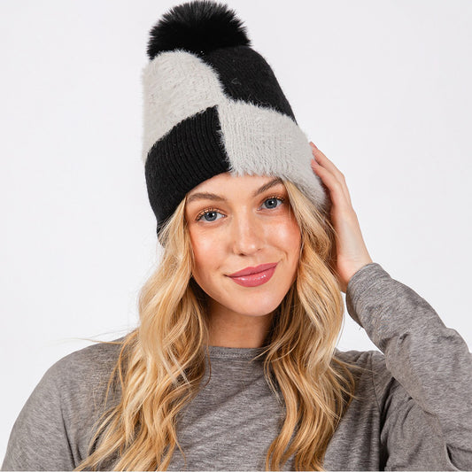 HATEGORY Fuzzy Detailed Fleece Pom Pom Beanie Hat