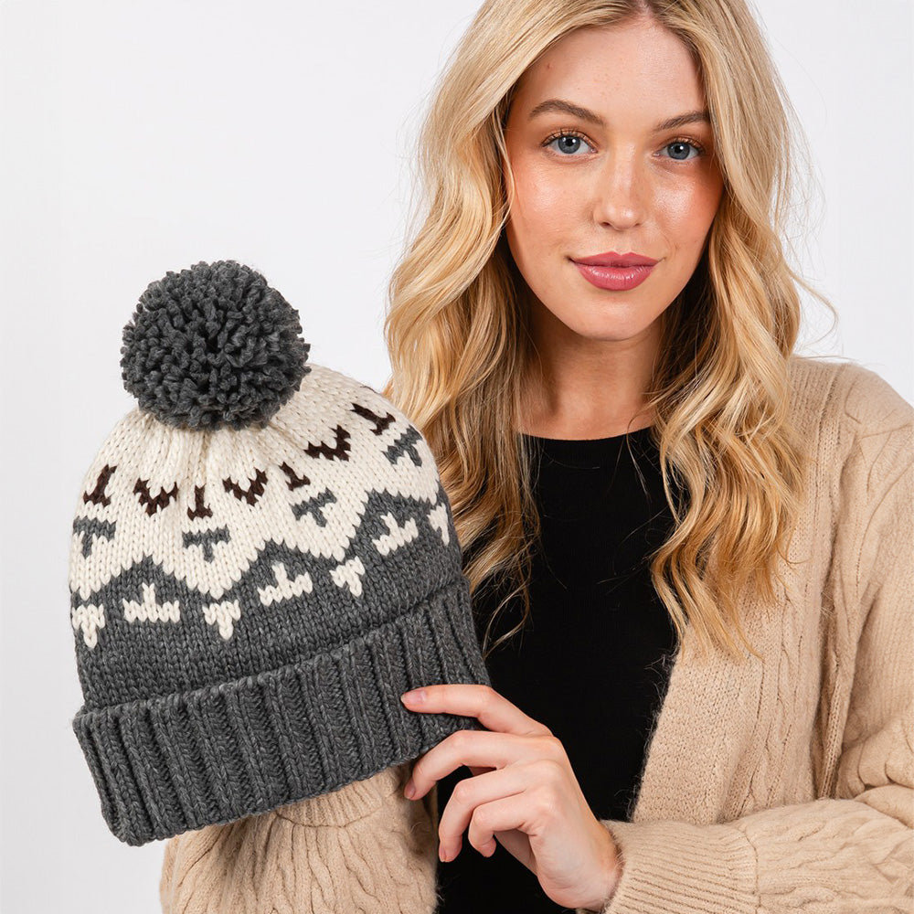 HATEGORY Aztec Pattern Pom Pom Beanie Hat