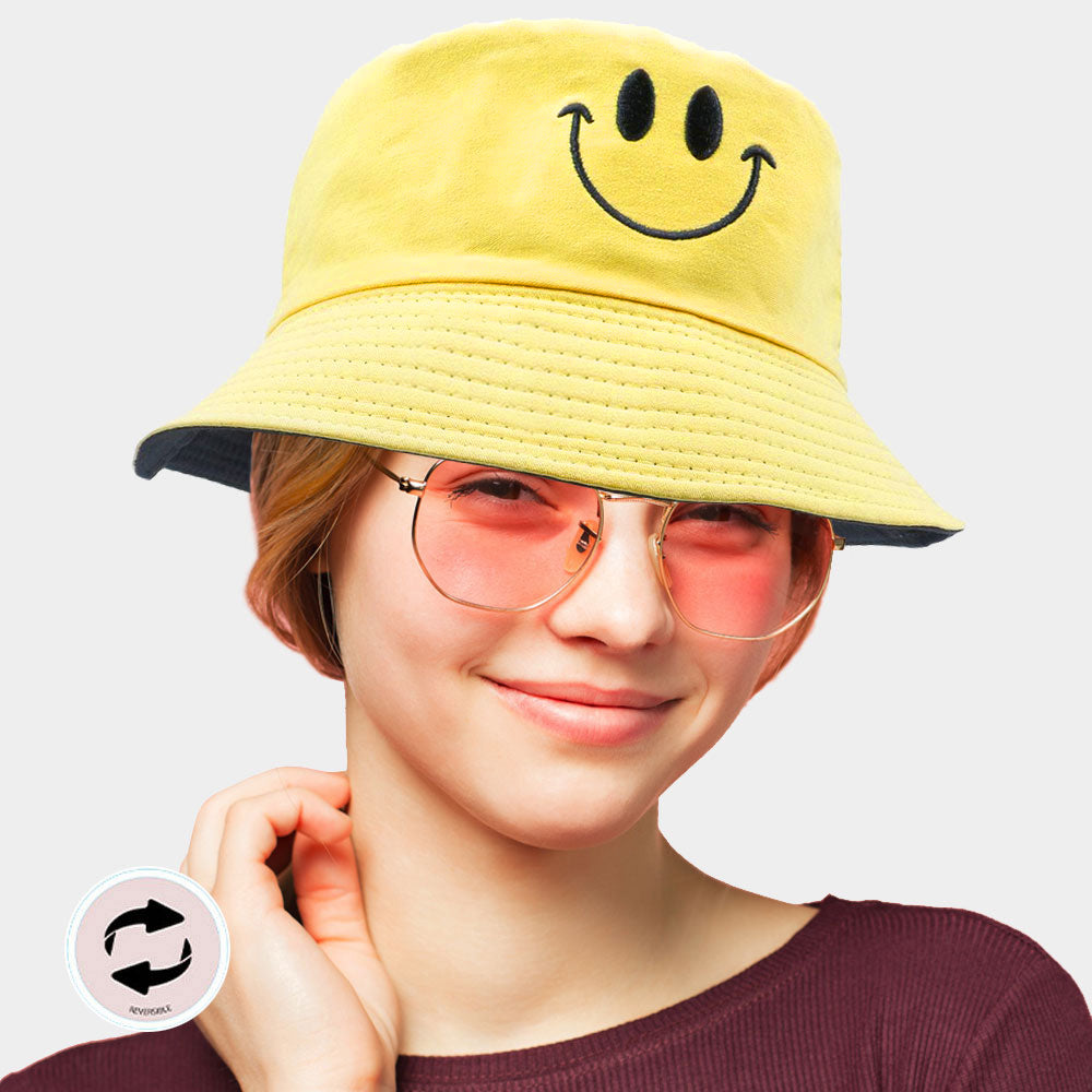 HATEGORY Reversible Smile Pointed  Bucket Hat