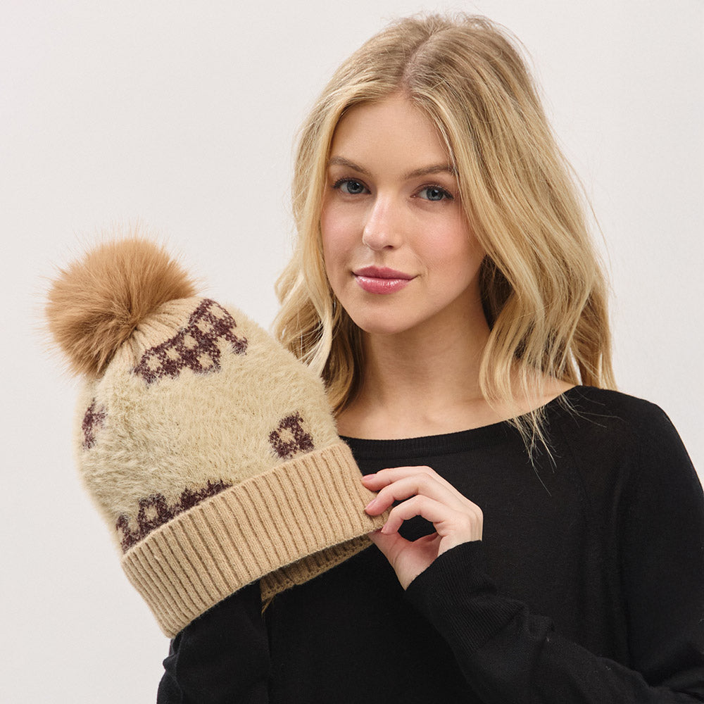 HATEGORY Paid Pattern Faux Fur Mixed Fleeced Pom Pom Winter Beanie Hat