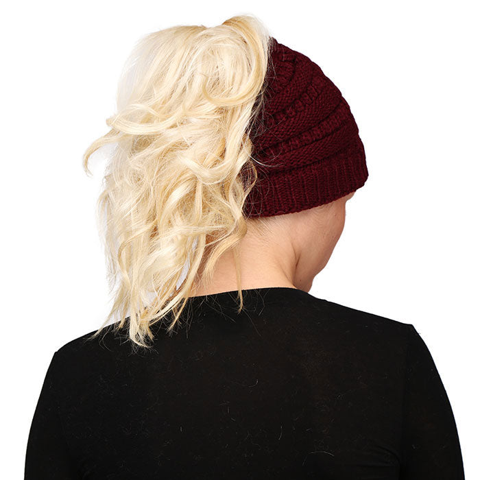 HATEGORY Solid Stretchy Hole Knitted Beanie