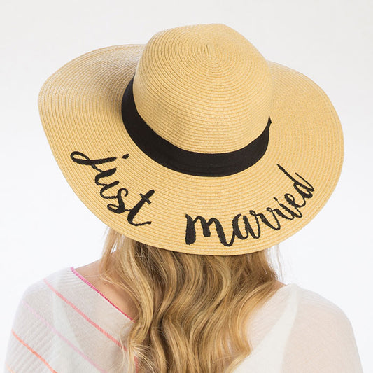 HATEGORY 'Just Married' Embroidery Straw Floppy Sun Hat