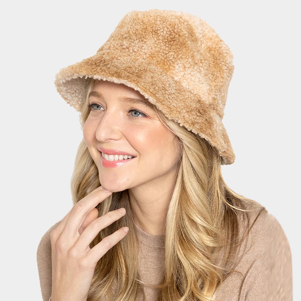 HATEGORY Tie Dye Teddy Bucket Hat