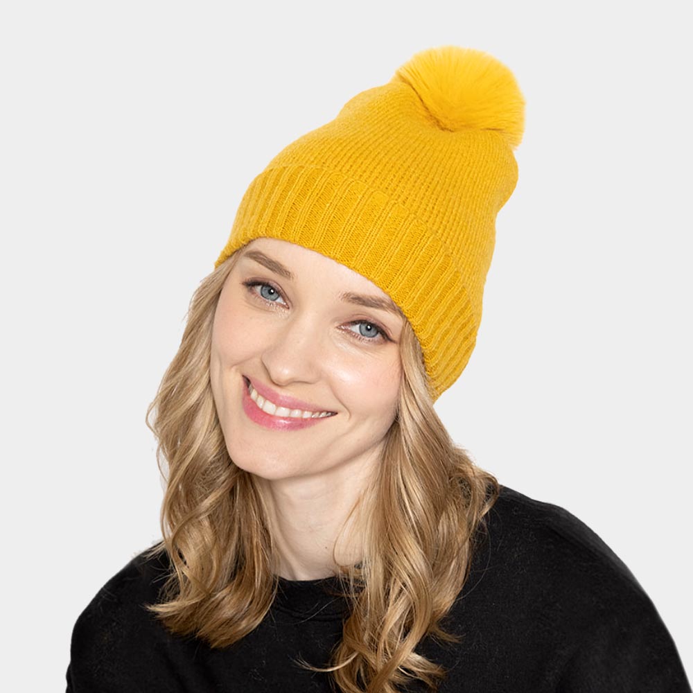 HATEGORY Solid Knit Beanie Hat With Faux Fur Pom