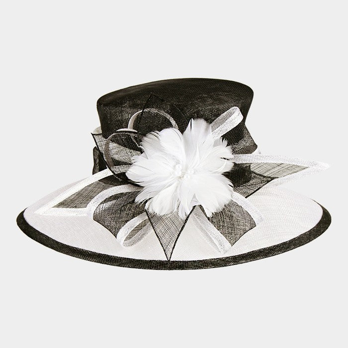 HATEGORY Two tone sinamay hat with feather flower