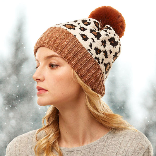 HATEGORY Leopard Print Pom Pom Beanie Hat