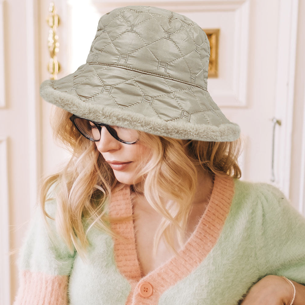 HATEGORY Faux Fur Quilted Bucket Hat