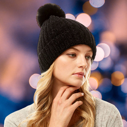 HATEGORY Solid Chenille Pom Pom Beanie Hat