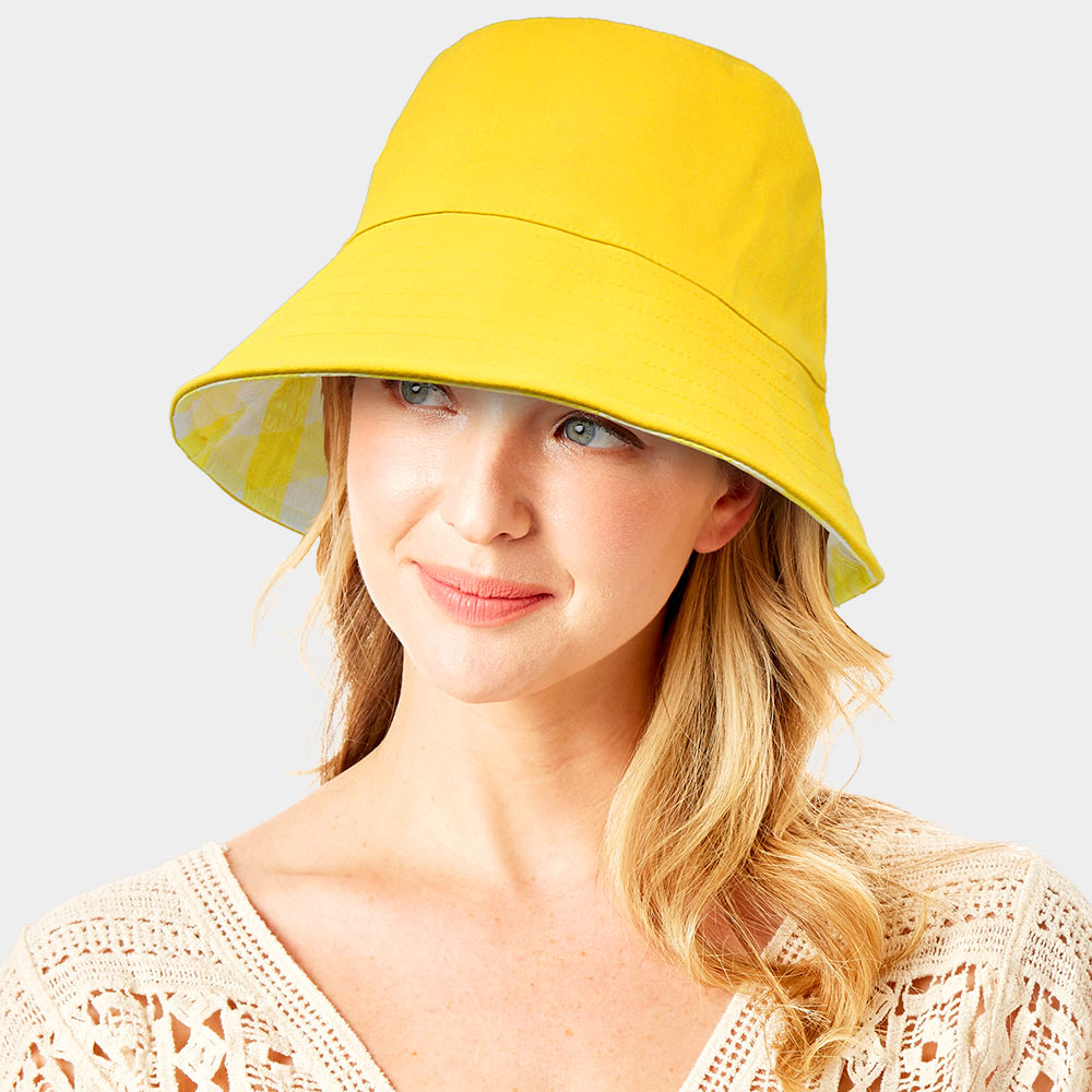 HATEGORY Wired Brim Plaid Check Patterned Reversible Bucket Hat