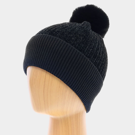 HATEGORY Solid Knit Faux Fur Pom Pom Beanie Hat