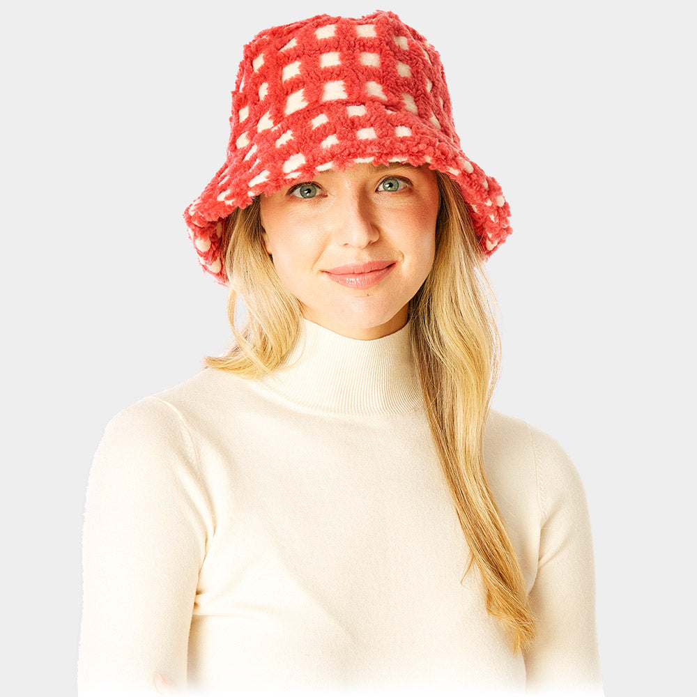 HATEGORY Check Patterned Faux Fur Bucket Hat