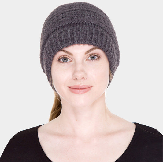 HATEGORY Cable Knit Ponytail Beanie Hat
