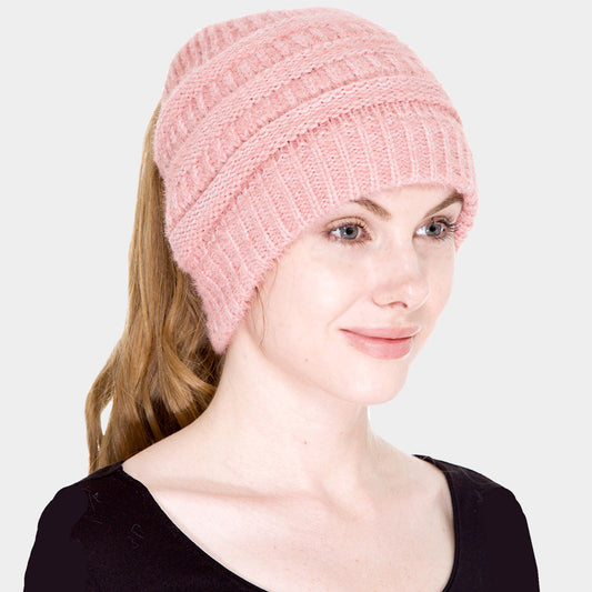 HATEGORY Cable Knit Ponytail Beanie Hat
