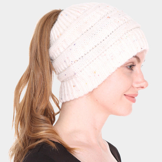 HATEGORY Knit Ponytail Beanie Hat