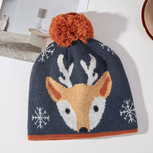 HATEGORY Cozy Reindeer Face Snowflake Pom Pom Beanie Hat