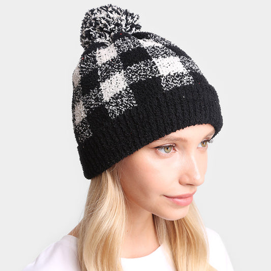 HATEGORY Buffalo Check Patterned Ribbed Trim Pom Pom Soft Beanie Hat