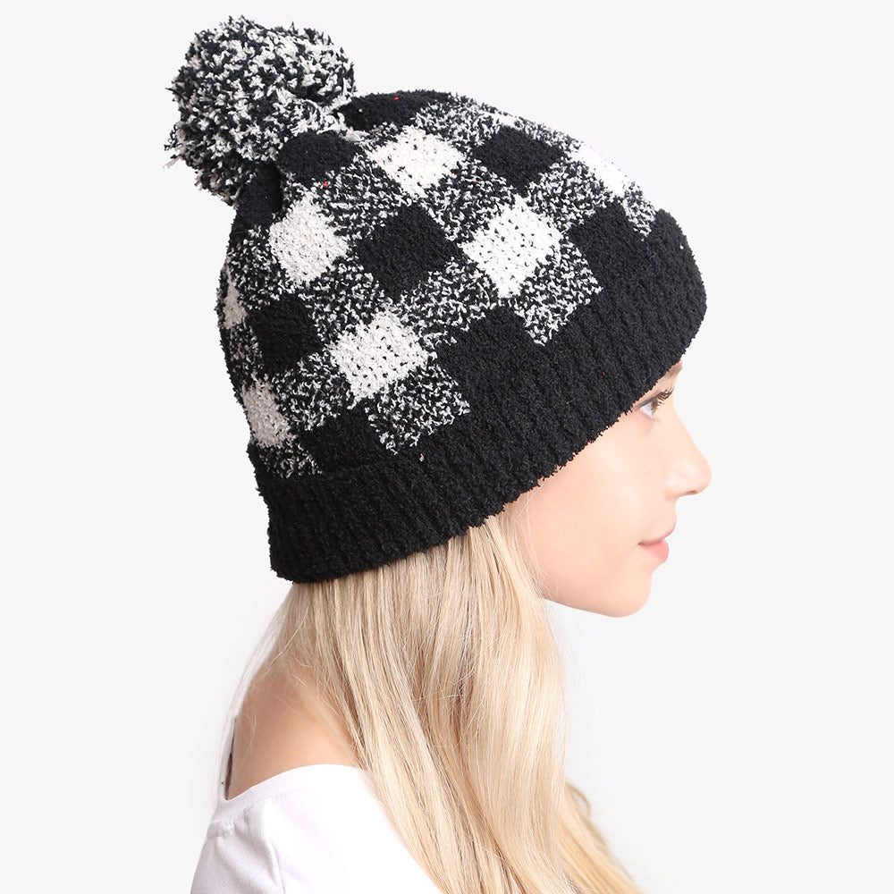 HATEGORY Buffalo Check Patterned Ribbed Trim Pom Pom Soft Beanie Hat