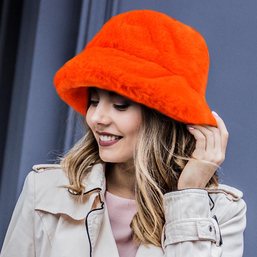HATEGORY Faux Fur Bucket Hat