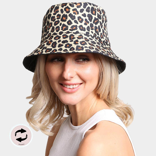 HATEGORY Leopard Patterned Reversible Bucket Hat