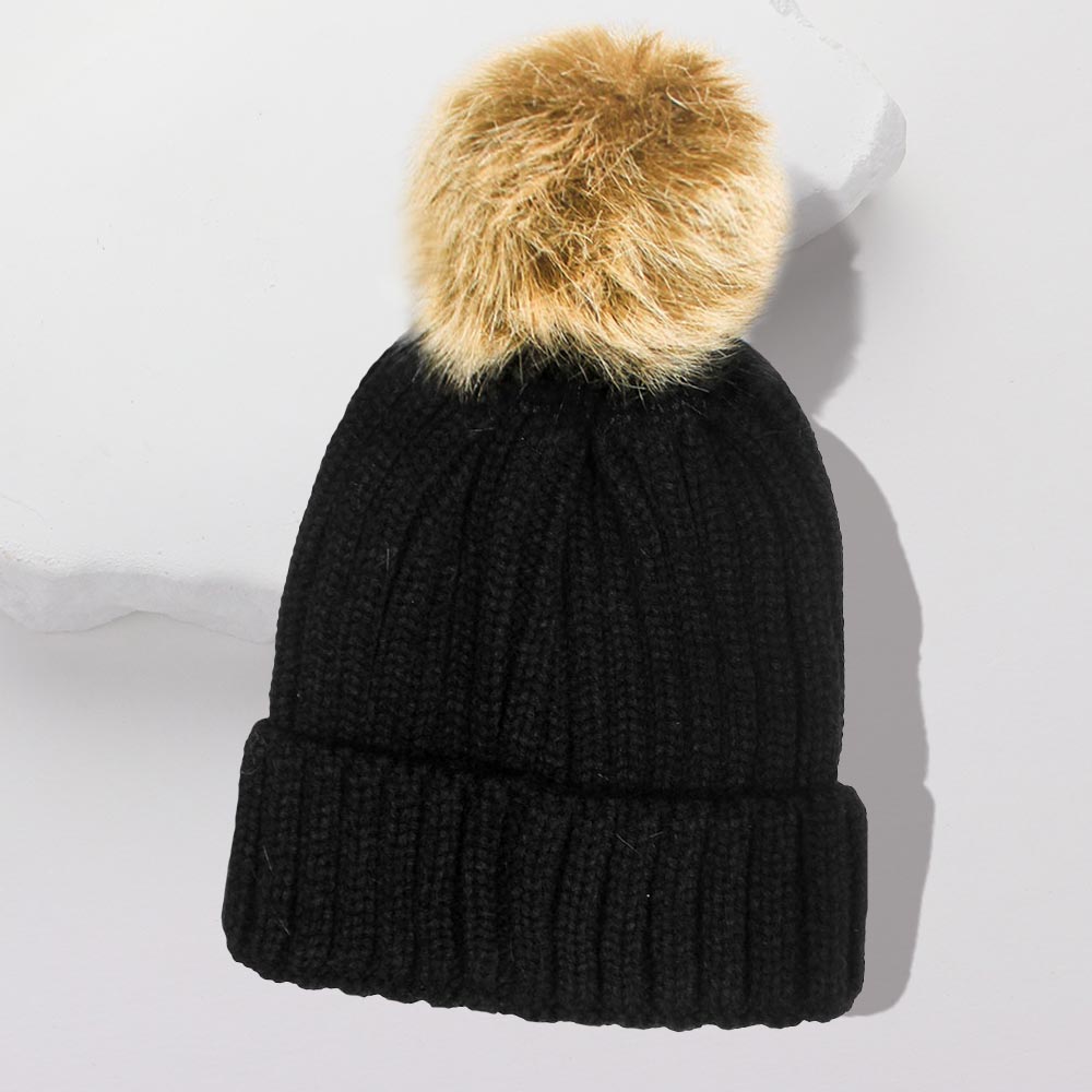 HATEGORY Cable Knit Pom Pom Beanie Hat