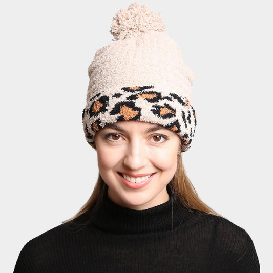 HATEGORY Solid Color Linked Leopard Accented Pom-Pom Beanie